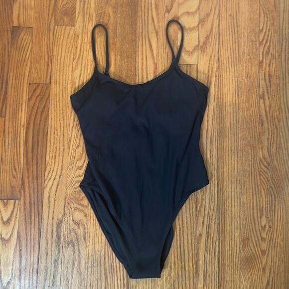 Andie The Amalfi One Piece LT Swimsuit Rib Black size S Tall NWT - Picture 2 of 7